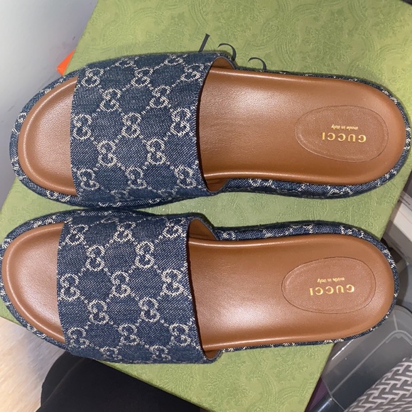 BRAND NEW GUCCI ANGELINA LOGO SLIDES - Picture 4 of 6